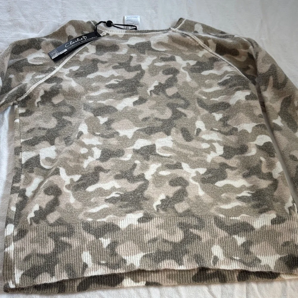Charlie B Reversible Camouflage Sweater - NEW - Picture 8 of 10